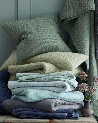 Solid Relaxed-Linen Duvet Cover