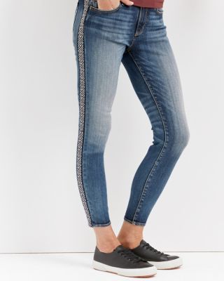 driftwood jackie embroidered skinny jeans