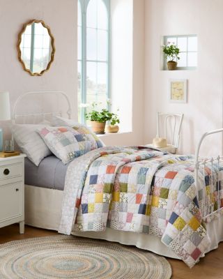 Queen-Sized Siesta Upcycled Organic-Cotton Quilt | Garnet Hill