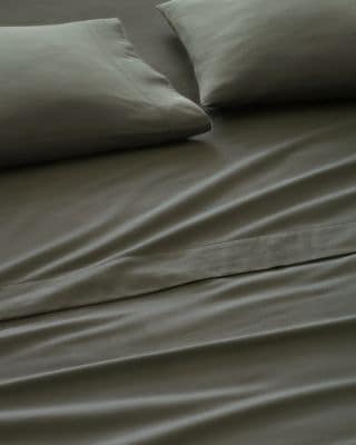 Hemstitched Supima Cotton Flannel Bedding- Mauve, King size Fitted Sheet | Garnet Hill