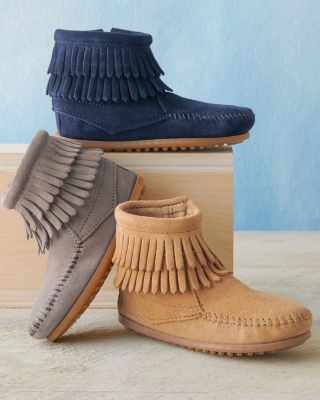 Kids Minnetonka Double Fringe Boots