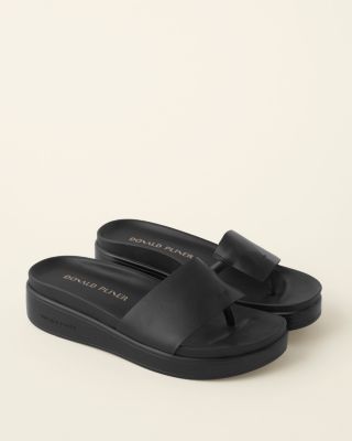 Donald pliner fifi sandals hot sale sale