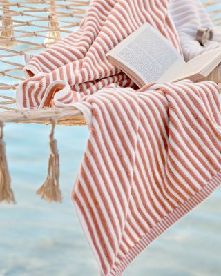 Wholesale Aglitter Stripe Peach Hotel Towels Manufacturers In USA,UK