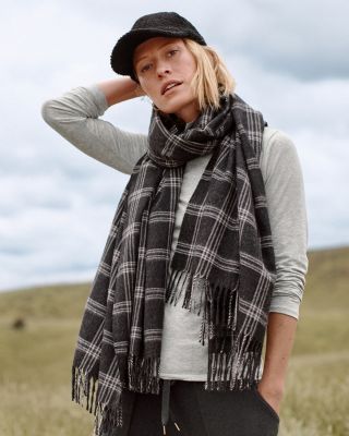 Alpaca Travel Wrap – Hill's Dry Goods