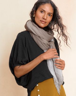 Women's Featherweight Cashmere Silk Fringe Scarf in Brown by Quince