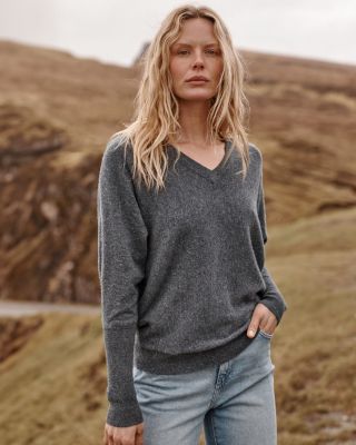 Cashmere v hot sale neck womens