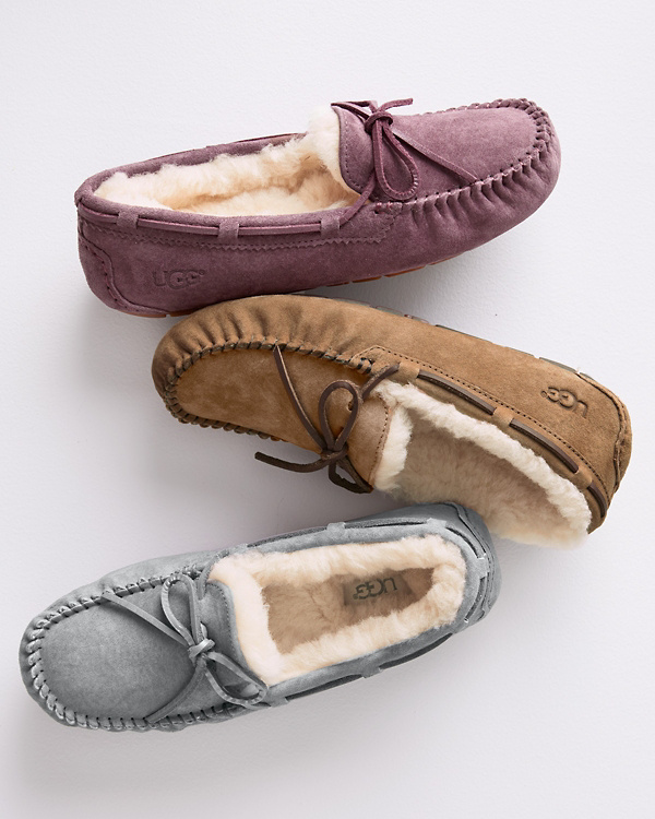 ugg classic slippers ugg classic slippers