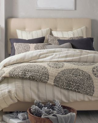 Chelsea Floral Relaxed-Linen Duvet Cover