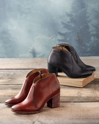 Frye Nora Short Zip Booties