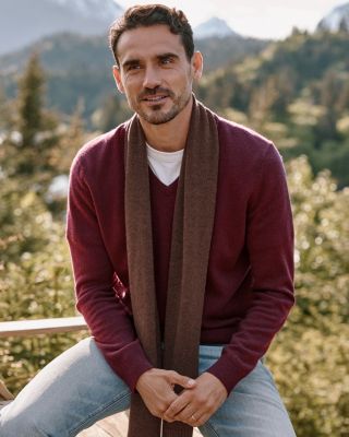 Men's Washable-Cashmere V-Neck Sweater | Garnet Hill