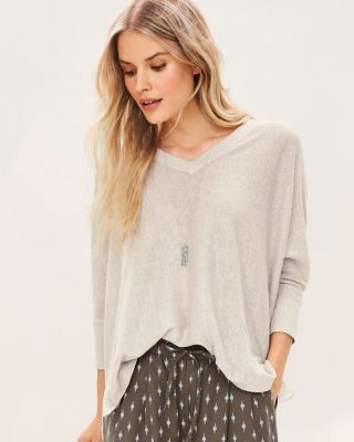 boxy v neck sweater