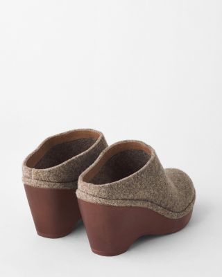 Gentle souls sale skylar clog