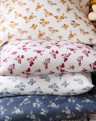 Cozy Vintage Floral Organic-Cotton Flannel Sheets | Garnet Hill