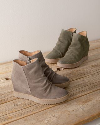 Sofft wedge boots online