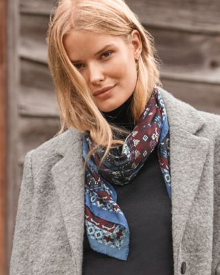 Scarves – Vismaya