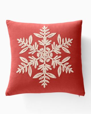 Garnet hill 2025 throw pillows