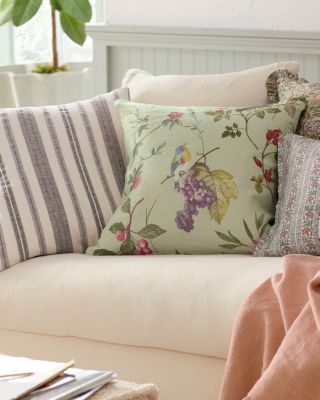 Garnet Hill Chelsea Floral Relaxed Linen Duvet Cover