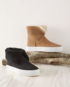 UGG® Lynus Sneaker Boots