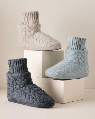 Cable knit hotsell slipper boots