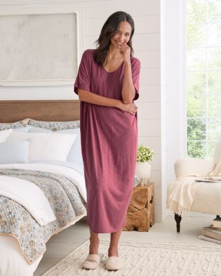 Nightgowns made from organic cotton