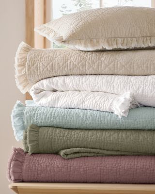 Hand-Stitched Linen & Cotton Quilt | Garnet Hill