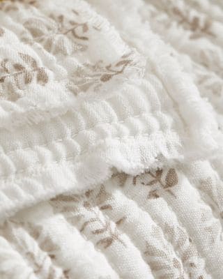 Garnet Hill Ripple Throw - Thumbnail 4
