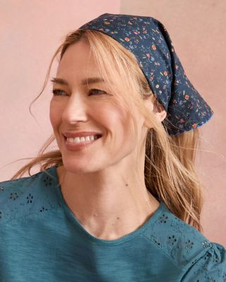 Scarves & Wraps For Women