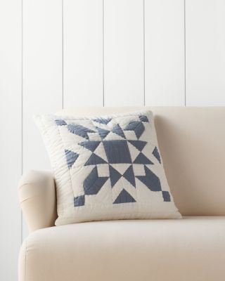 hoboクッション2個セットCUSHION UPCYCLED PATCHWORK Agnes Upcycled Patchwork Pillow Cover | Garnet Hill