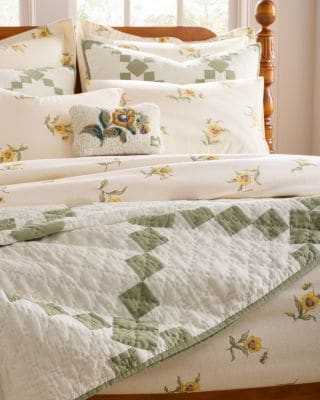 Signature Pansy Flannel Duvet Cover | Garnet Hill
