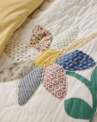 Vintage Blooms Appliqué Quilt | Garnet Hill