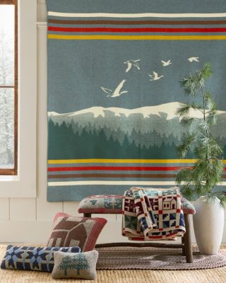 Garnet Hill x Pendleton White Mountains Hooked Wool Hickory Bench